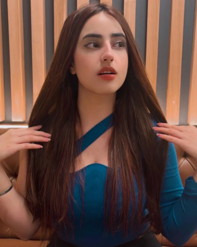 Elegant Mumbai companion
